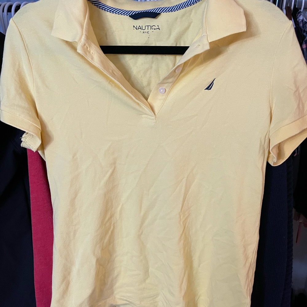Women’s Nautica collared tee